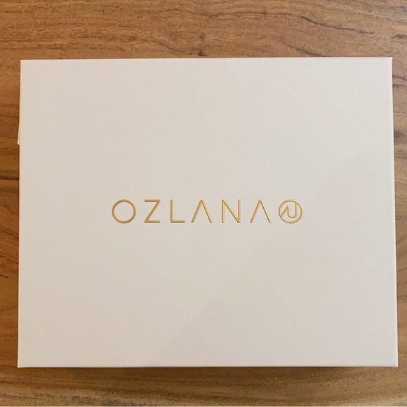 ozlana yellow wool scarf brand new - Picture 5 of 5